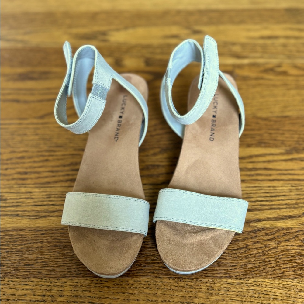 Lucky Brand nude wedge sandals